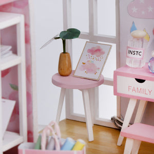 First Love Mini Casita Armable con Caja Exhibidor