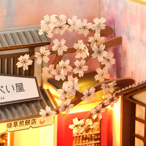 Sakura holiday Mini Casita Armable