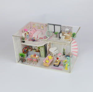 Anna's pink melody Mini Casita Armable con Caja Exhibidor
