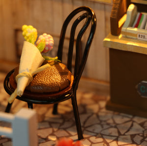 Coffee Time Mini Casita Armable con Caja Exhibidor