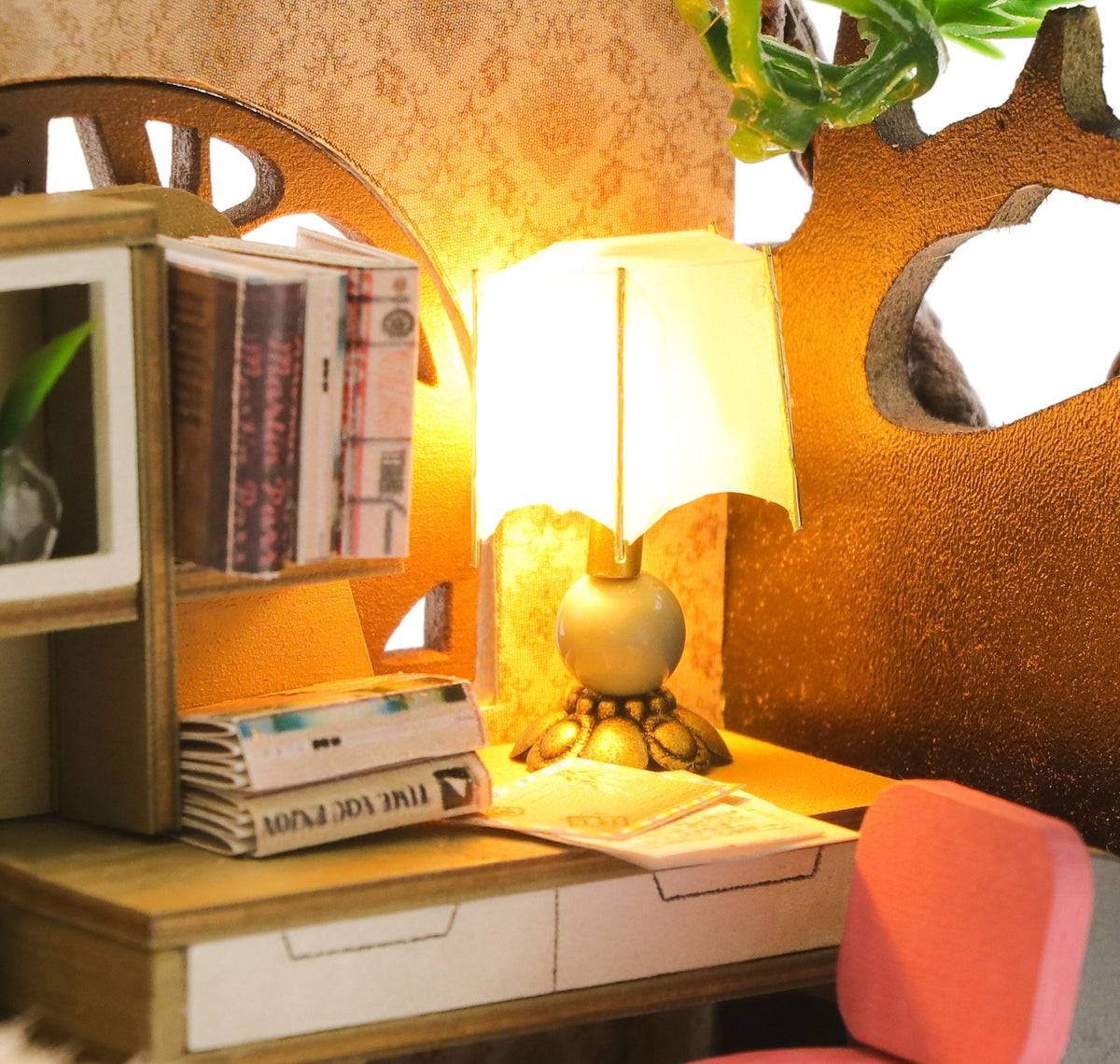 Secret Forest Miniatura Armable con Exhibidor