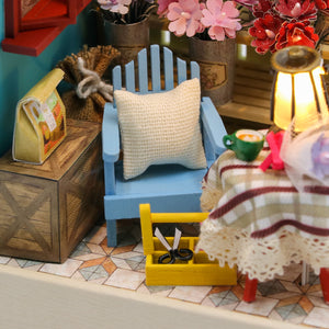 Flower Leisure Time Mini Casita Armable con Caja Exhibidor