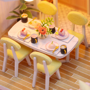 Sweet Time Mini Casita Armable con Caja Exhibidor