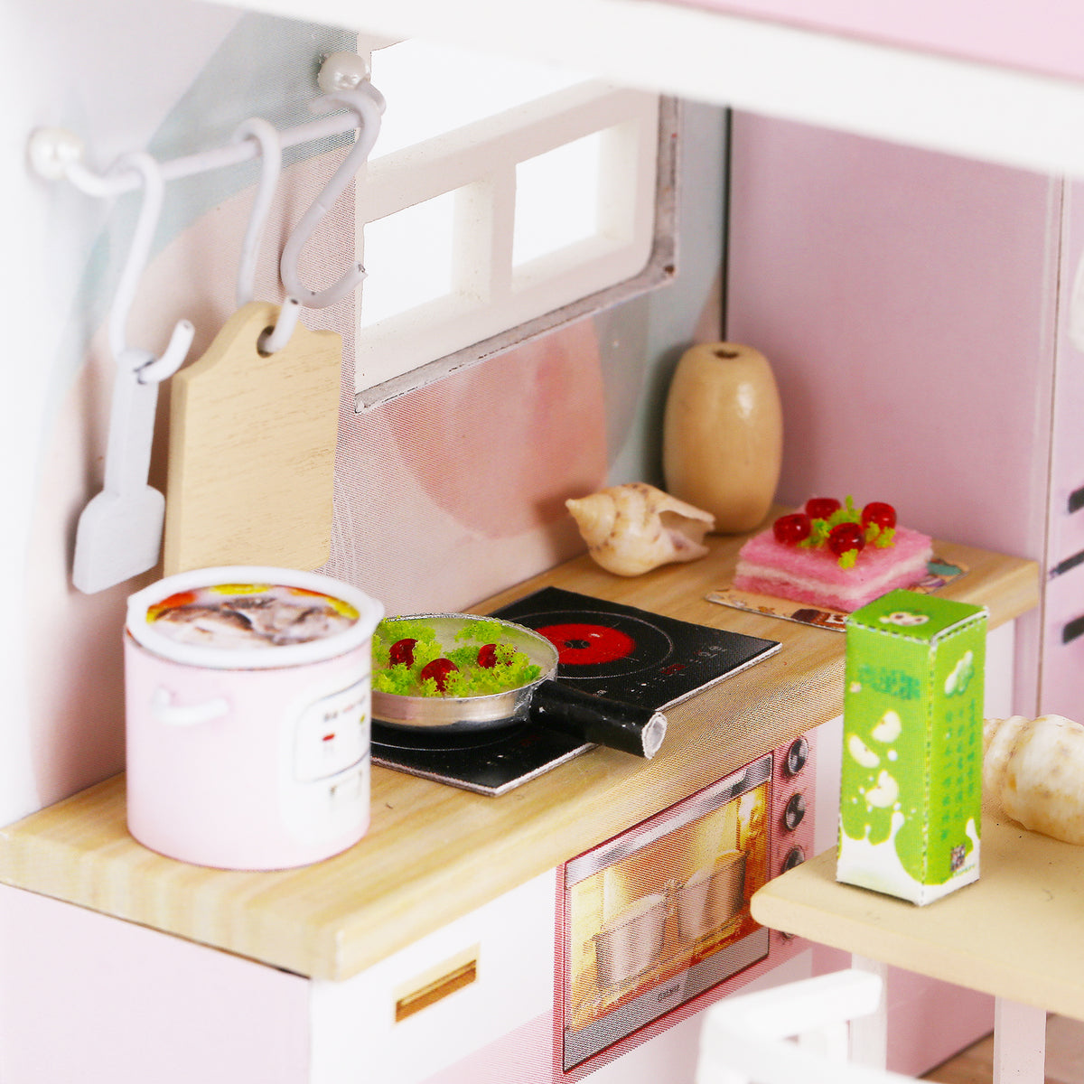 First Love Mini Casita Armable con Caja Exhibidor