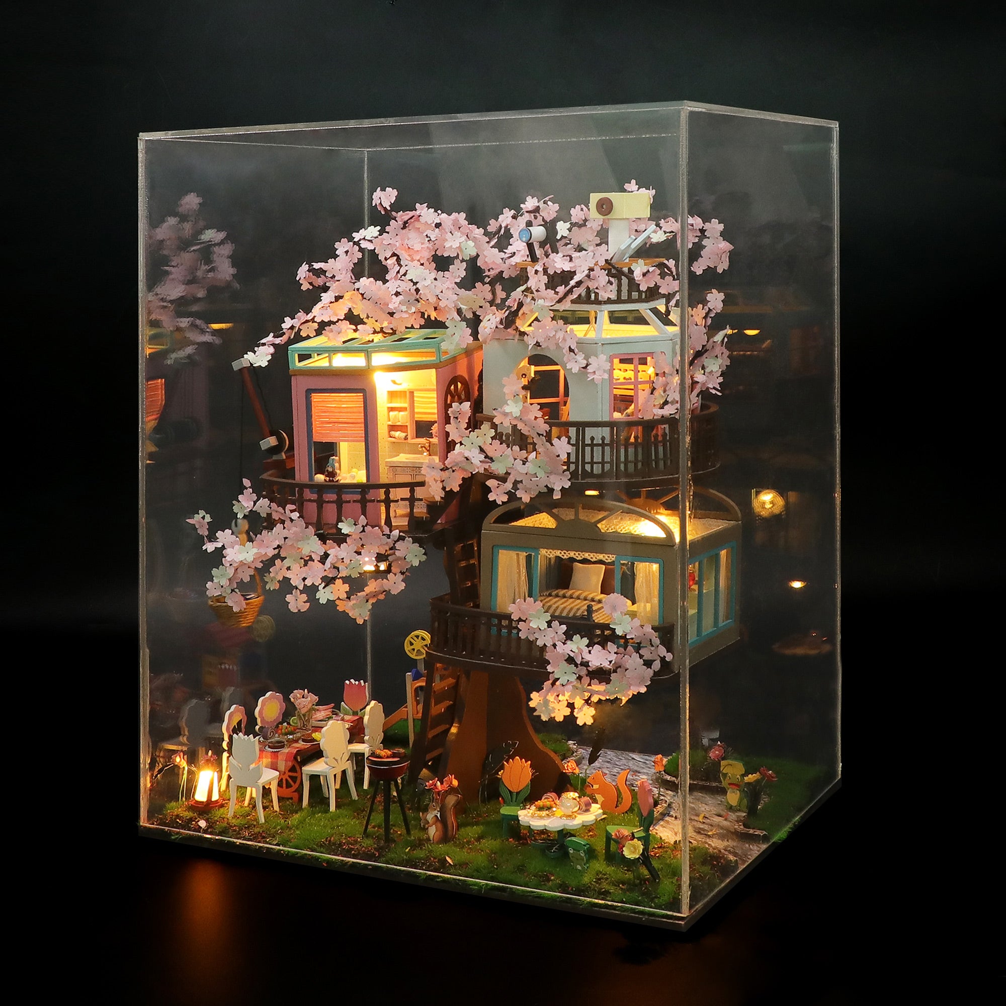 Sakura Tree House Miniatura Armable Exhibidor