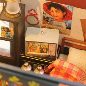 We are family Mini Casita Armable con Exhibidor
