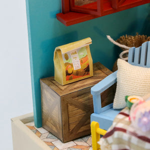 Flower Leisure Time Mini Casita Armable con Caja Exhibidor