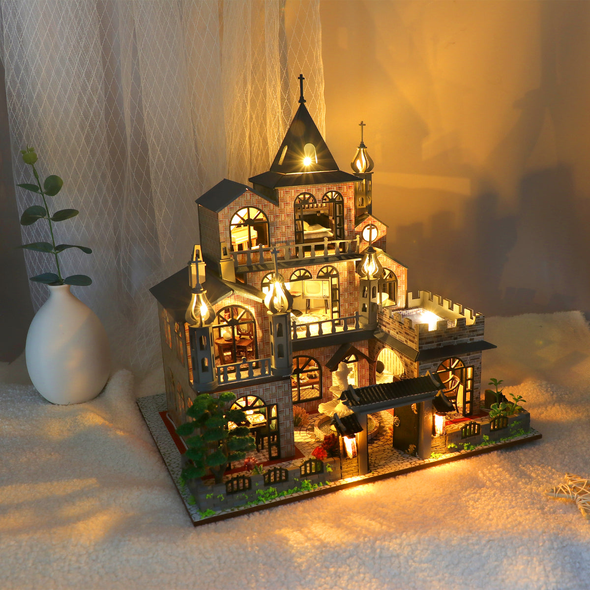 Dreams Come True Mini Casita Armable con Caja Exhibidor