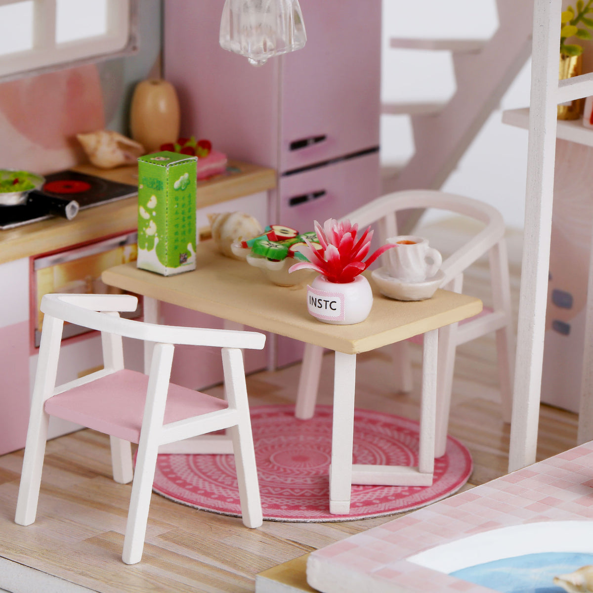 First Love Mini Casita Armable con Caja Exhibidor