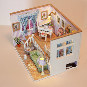Because of You Mini Casita Armable
