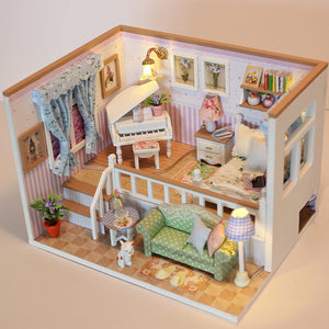 Because of You Mini Casita Armable
