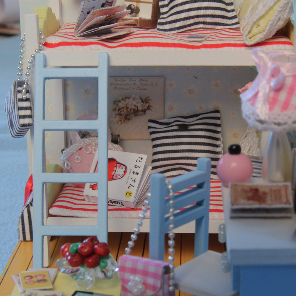 Youth Ever Casita Miniatura Armable