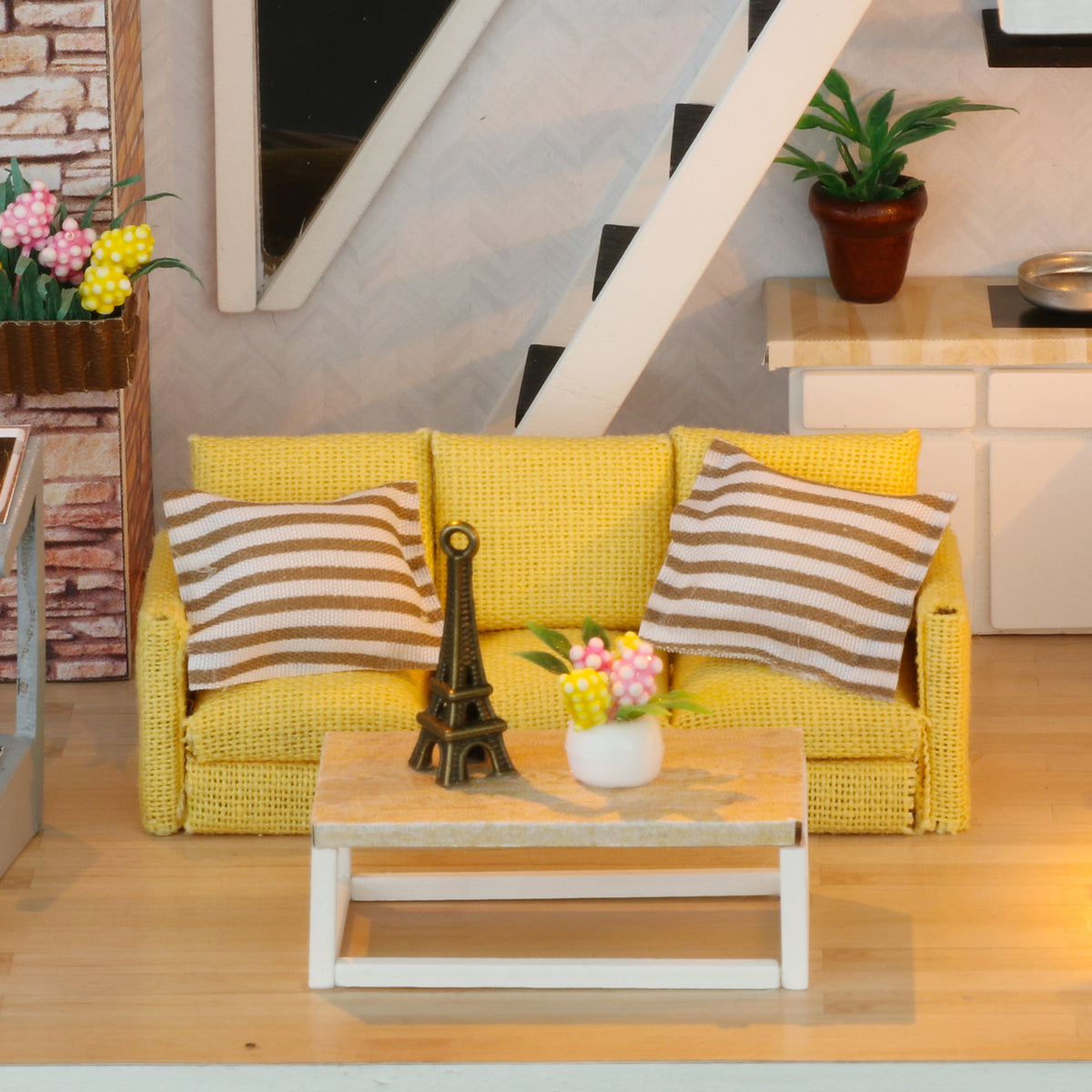 Give You Happiness Mini Casita Armable con Caja Exhibidor