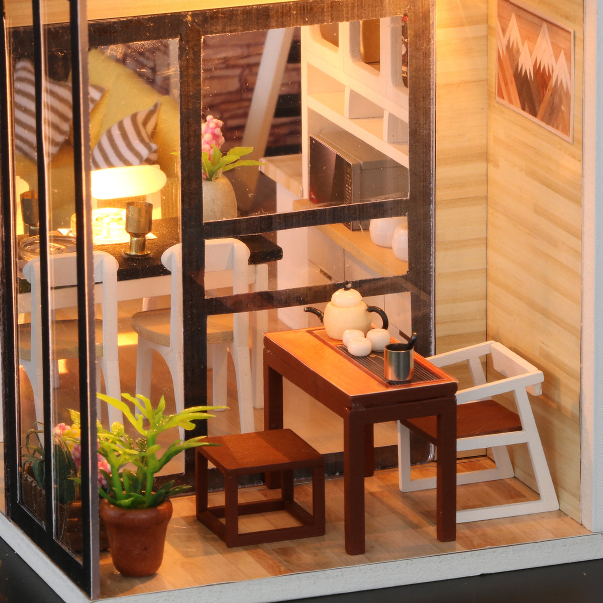 Give You Happiness Mini Casita Armable con Caja Exhibidor