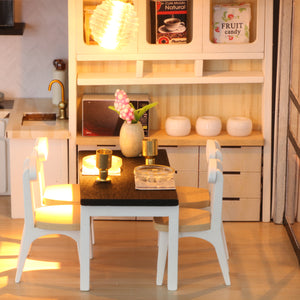 Give You Happiness Mini Casita Armable con Caja Exhibidor