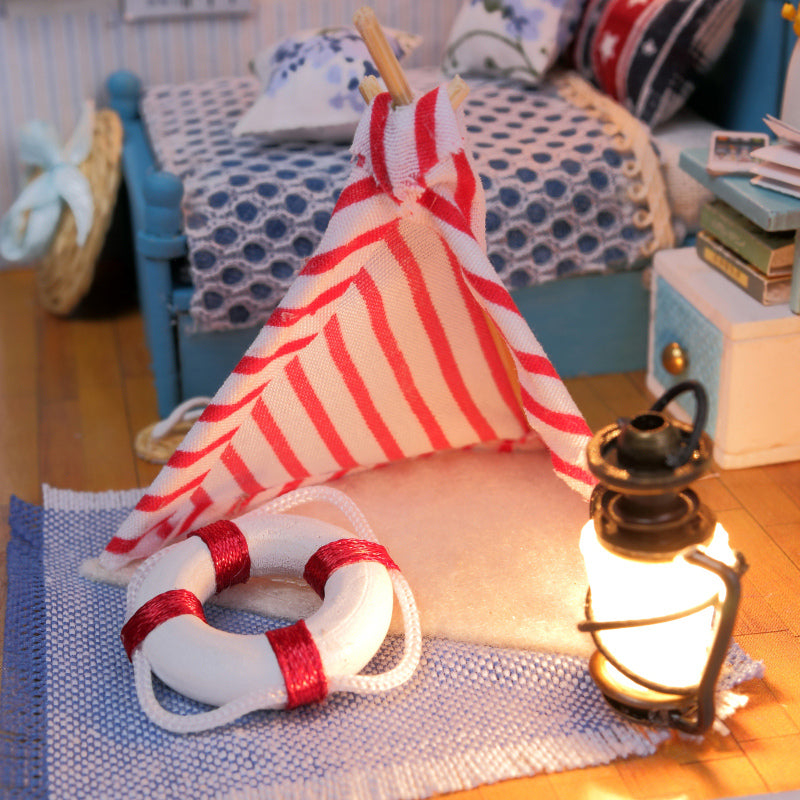 Brandon's Room Casita Miniatura Armable