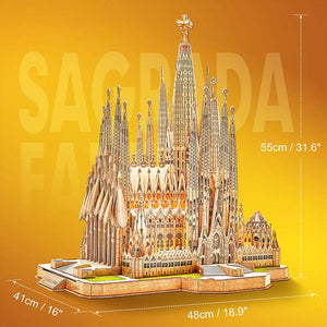 Puzzle 3D - Sagrada Familia Deluxe Gigante Gaudi  696 Piezas
